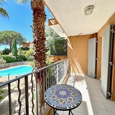 208 - Piscine Et Soleil A Grimaud